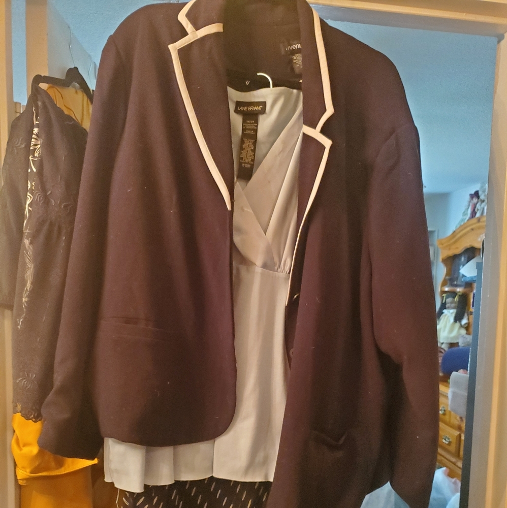 Avenue Blazer, Skirt & Blouse